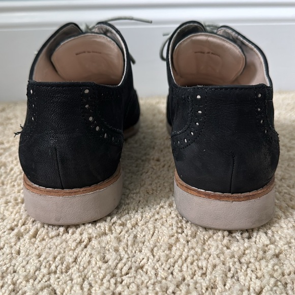 Cole Haan Black & Gray  Suede Wingtip Lace Up Oxfords Gramercy Sz 7 - Picture 4 of 12